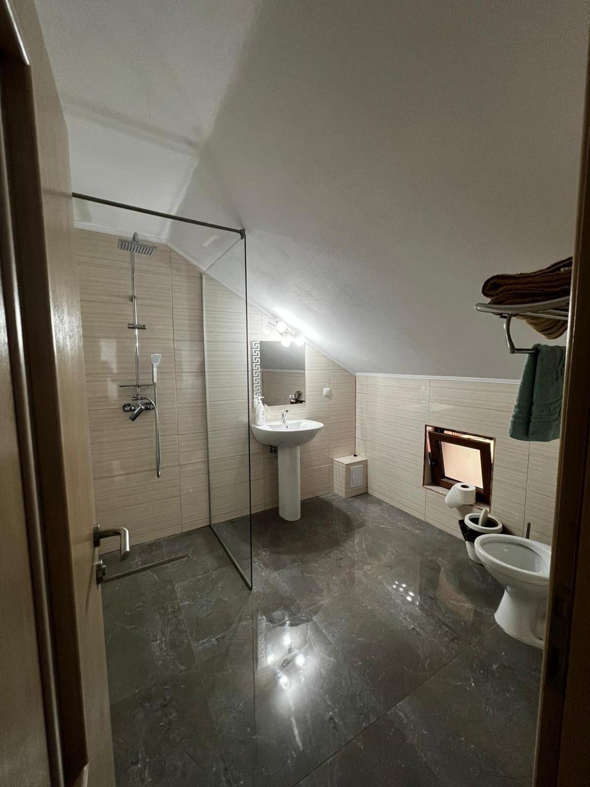 Hotel Casa Bujor De Munte Dragoslavele Zewnętrze zdjęcie