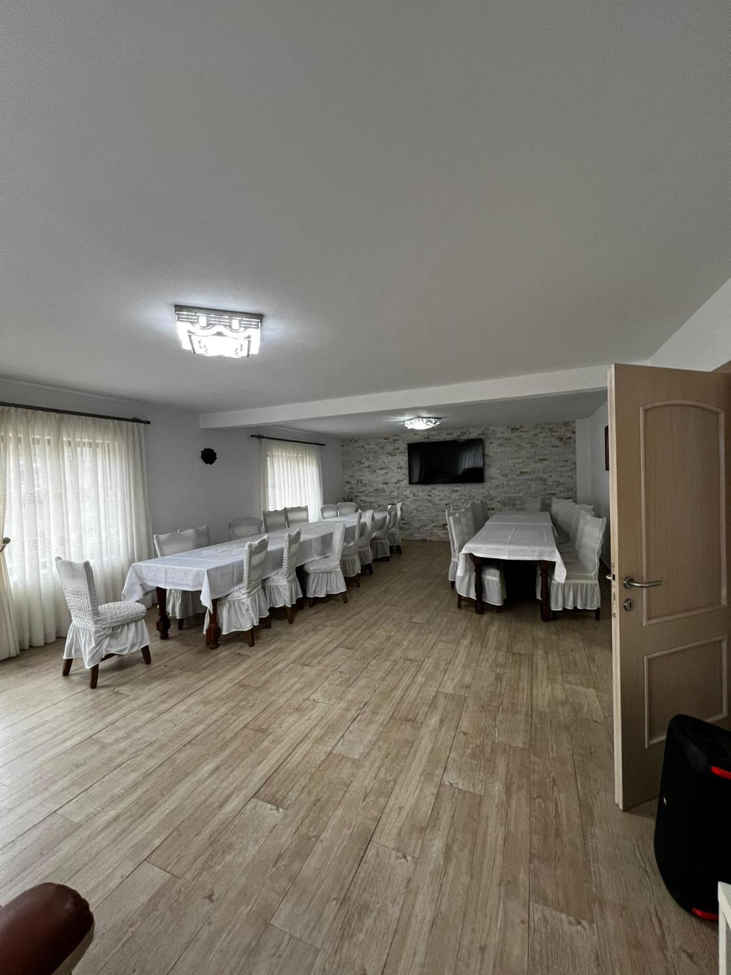 Hotel Casa Bujor De Munte Dragoslavele Zewnętrze zdjęcie