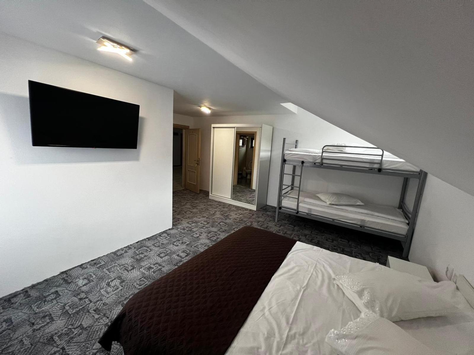 Hotel Casa Bujor De Munte Dragoslavele Zewnętrze zdjęcie