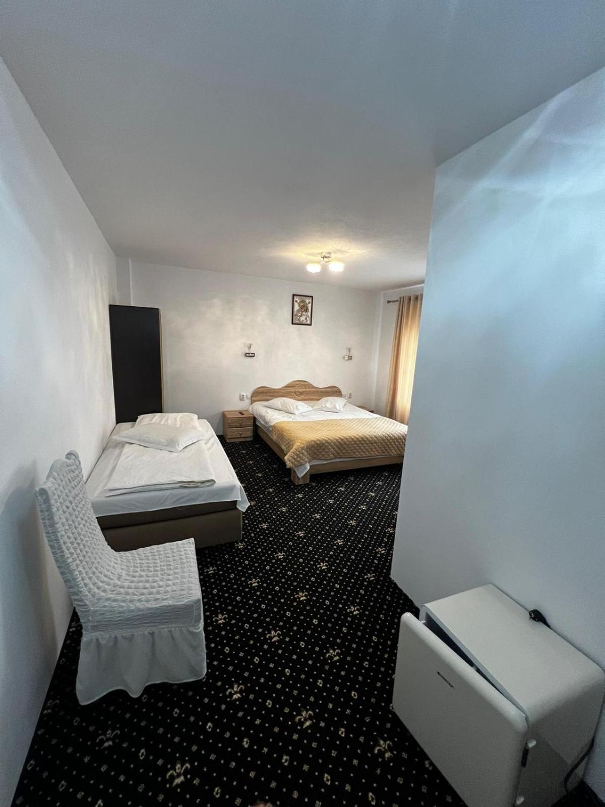 Hotel Casa Bujor De Munte Dragoslavele Zewnętrze zdjęcie