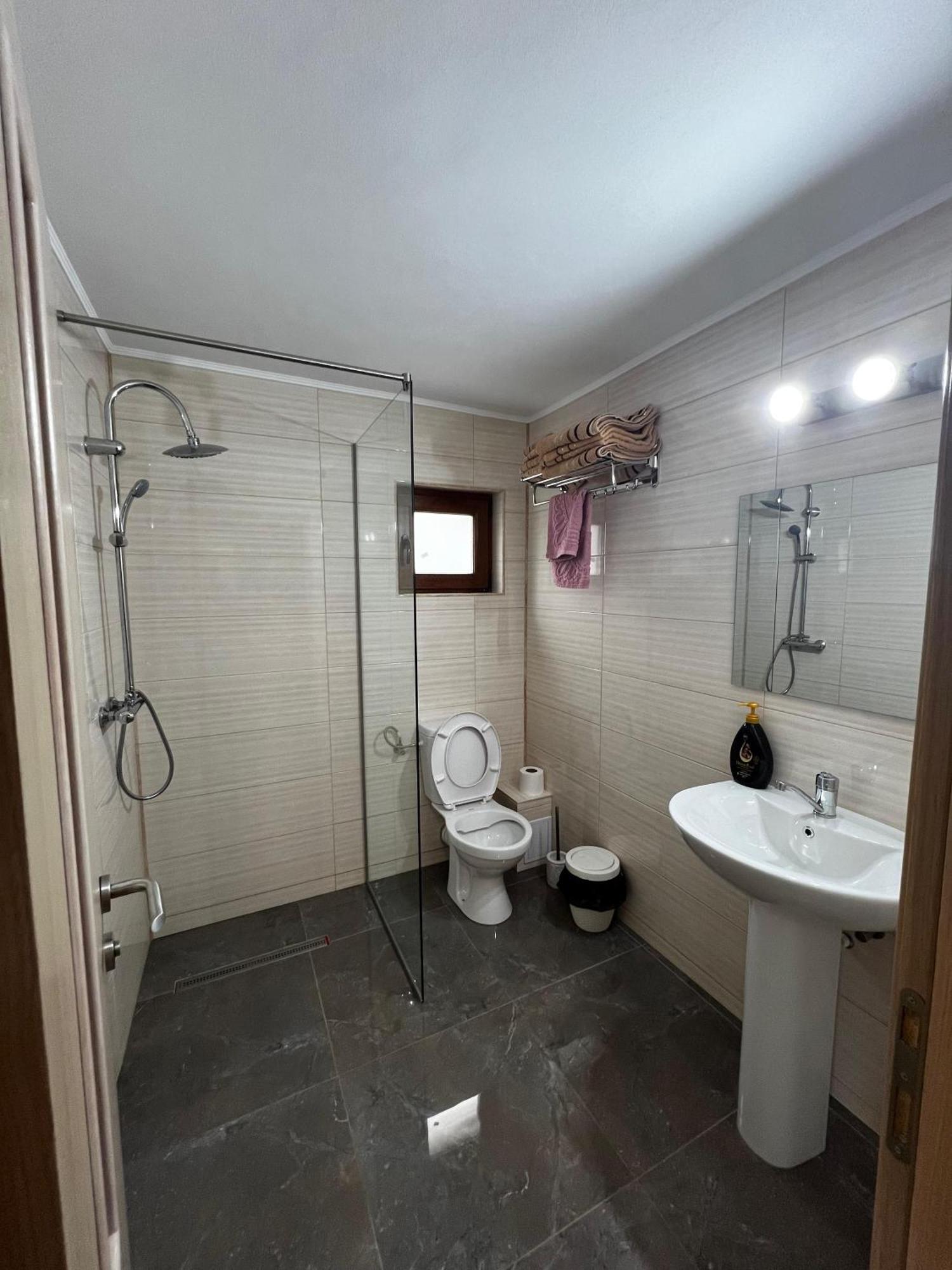 Hotel Casa Bujor De Munte Dragoslavele Zewnętrze zdjęcie
