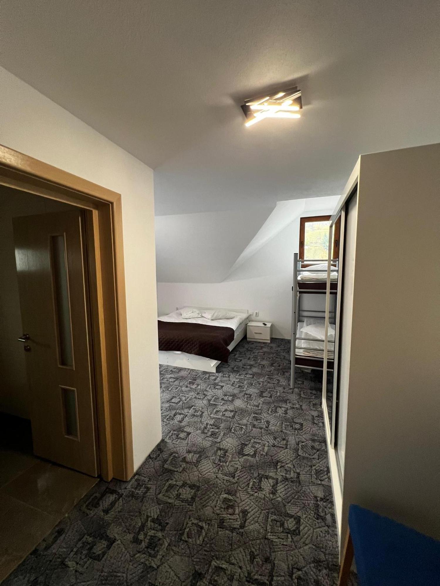 Hotel Casa Bujor De Munte Dragoslavele Zewnętrze zdjęcie